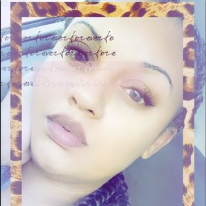 Meet your Posher, Viviana